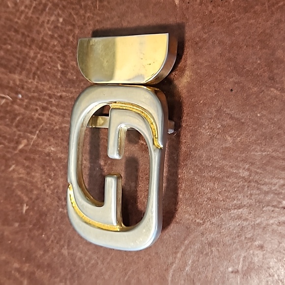 Vintage Gucci Gold Tone Belt Buckle 30mm - Picture 1 of 3
